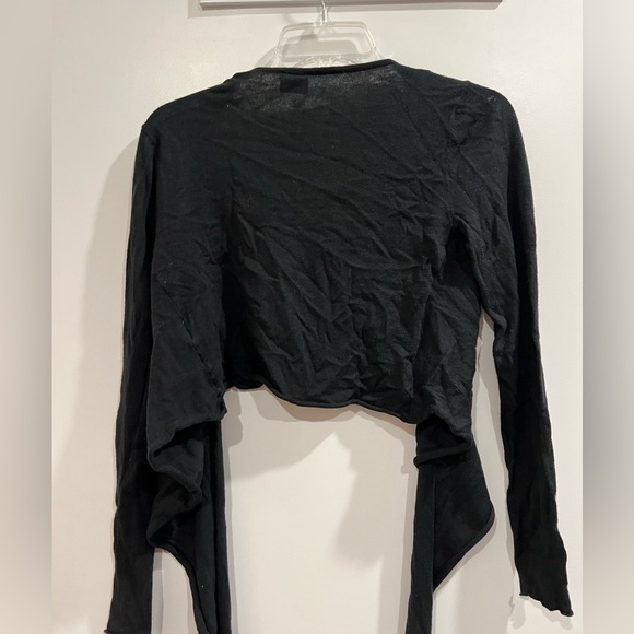 Abercrombie Black Wrap Top - Picture 2 of 2
